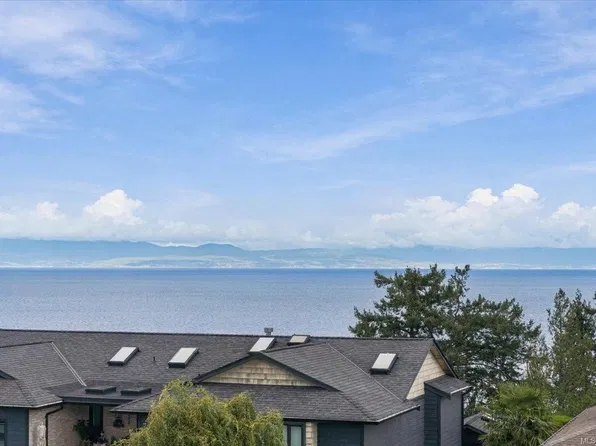 6087 Icarus Dr, Nanaimo, BC V9V 1B7