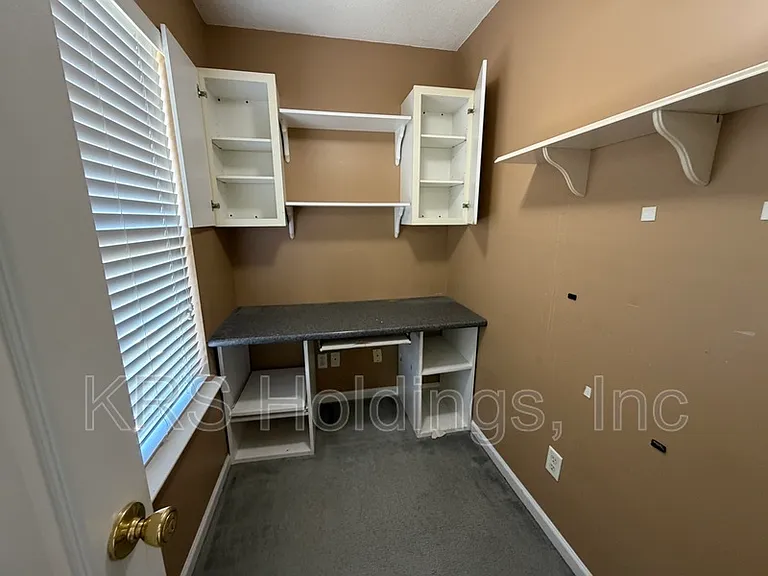 3503 Sedgefield St — Photo 9