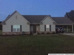 107 Emily Lynn Rd, Sarah, MS 38668