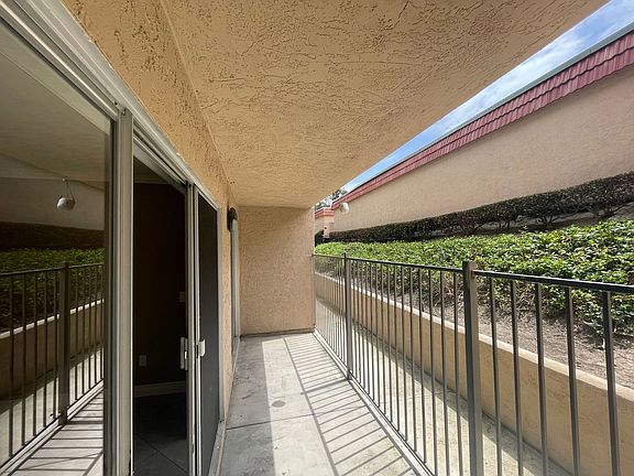 5th image of 2342 Hosp Way Unit 123