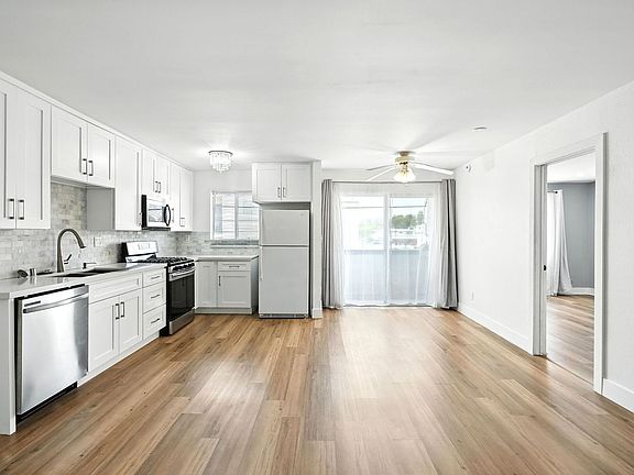 2nd image of 18530 Hatteras St Unit 326