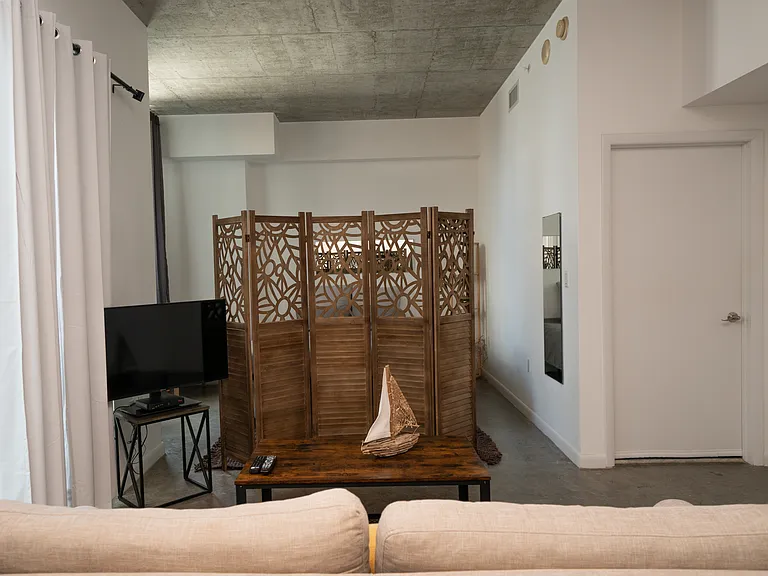 133 NE 2nd Ave #810 — Photo 21