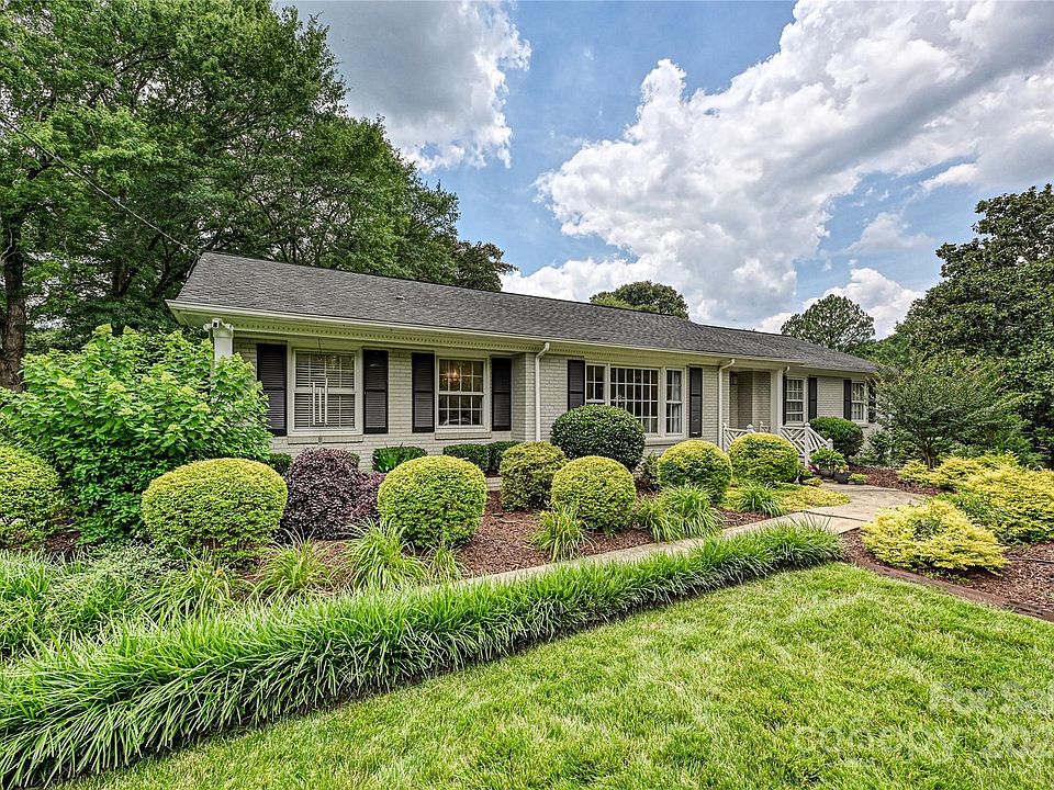 1st image of 5018 Beckford Dr