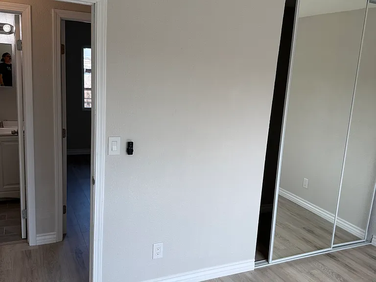 2230 Central Ave #B — Photo 7