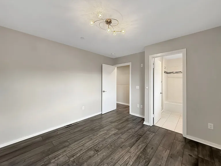 2191 Catalina Blvd — Photo 7