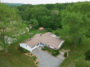 12 Catherine Rd, Framingham, MA 01701