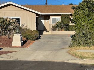 10440 Hillview Ave, Chatsworth, CA 91311