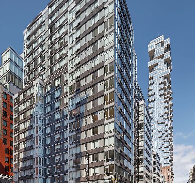 1st image of 88 Leonard St APT 1112
