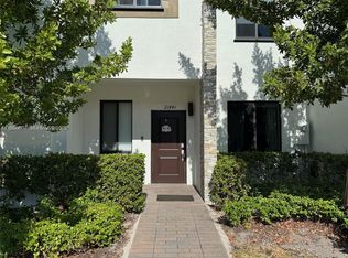 Via Ventura, Miami, FL 33179