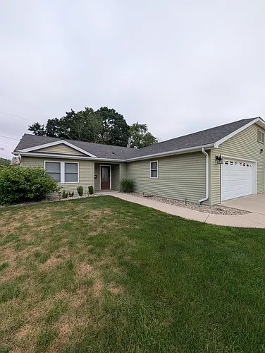 204 Harrison St Photo 1