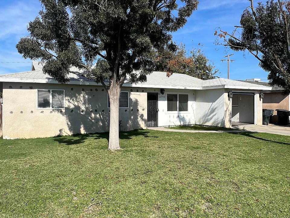 2nd image of 10792 Beverly Dr