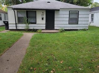 929 Roosevelt St, South Bend, IN 46616