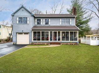 38 Balsam Ave, East Hanover, NJ 07936