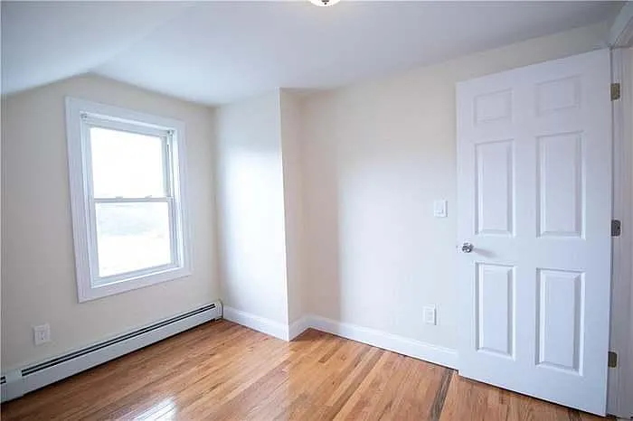 652 Dyer Ave #2 — Photo 10