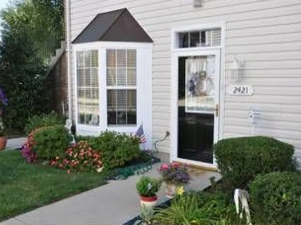 2421 Lizbec Ct, Crofton, MD 21114