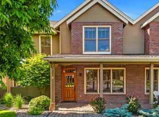 547 W Jefferson Ave, Sisters, OR 97759