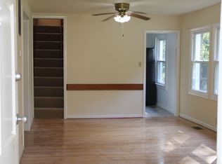 1701 Pumphrey Ln, Silver Spring, MD 20905