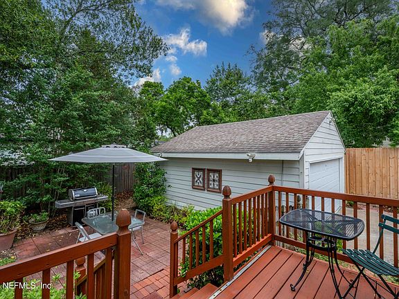 2nd image of 1415 JEAN Court