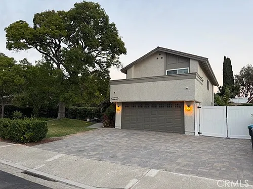 27832 Ruisenor Photo 1