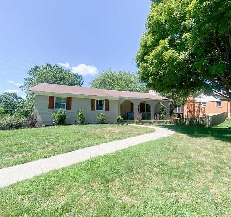1st image of 4976 Goggins Ln