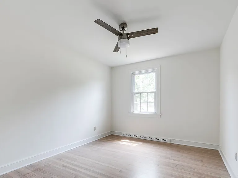 4904 Patterson Ave — Photo 16