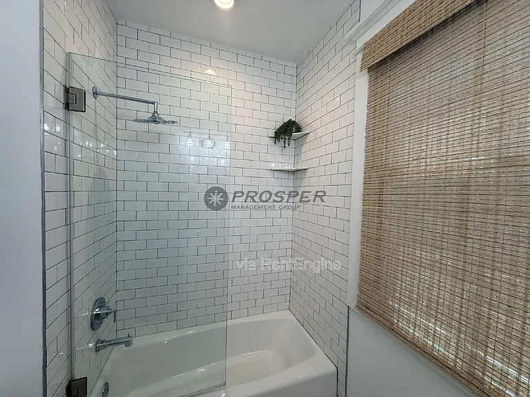 55 Morris St #B — Photo 20