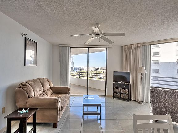 4th image of 3013 S Atlantic Ave #5070