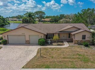 1408 Vermeer Dr, Nokomis, FL 34275