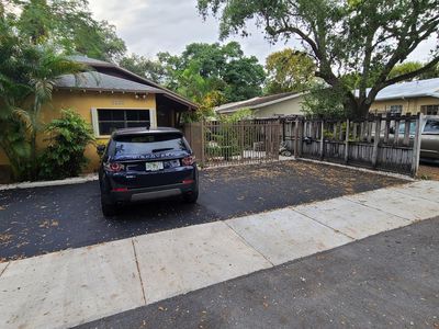 3132 Indiana St, Miami, FL, 33133