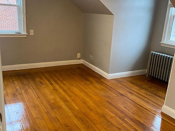 4th image of 3129 Connell Pl Floor 2
