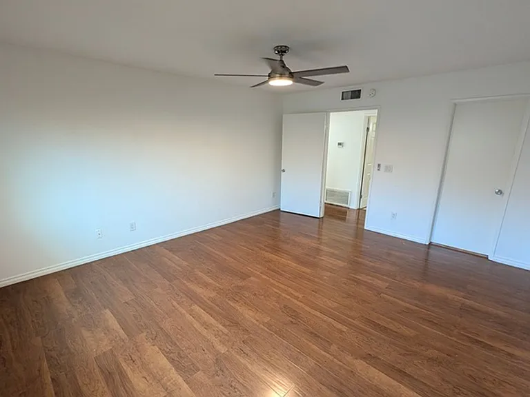 1481 Gustavo St #C — Photo 12