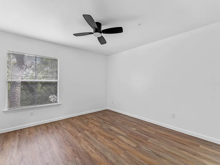 482 N Pin Oak Pl #302 — Photo 26