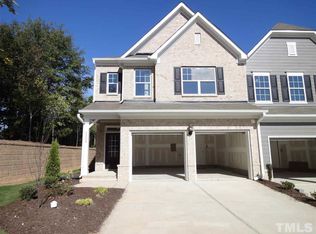 1118 Sky Top Dr, Apex, NC 27502