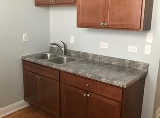 7515 N Seeley Ave APT 2, Chicago, IL 60645