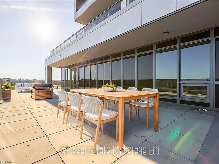 73 Arthur St S #702 — Photo 3