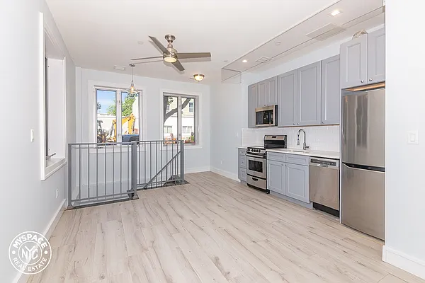 Rented by MySpaceNYC | media 1