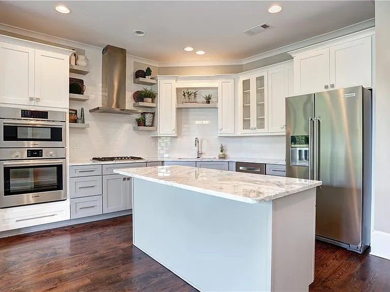 12600 Marstrow Dr #B — Photo 8