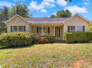 419 Mary Ann St, Easley, SC 29640