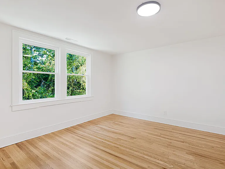 431 S Broad St #2 — Photo 11