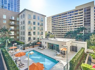 645 W 9th St APT 440, Los Angeles, CA 90015