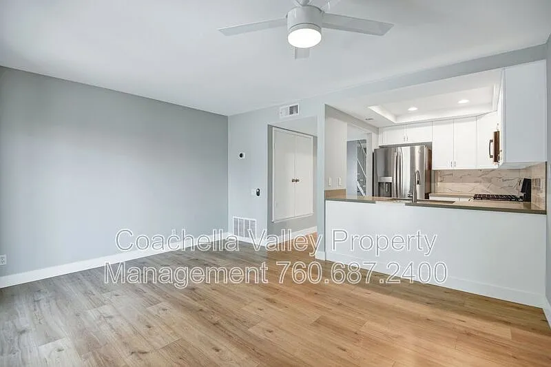 2 bed, 1.0 bath, 1152 sqft, $2,395 — Photo 4