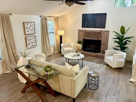 2nd image of 1859 SPRINGWOOD CIRCLE N