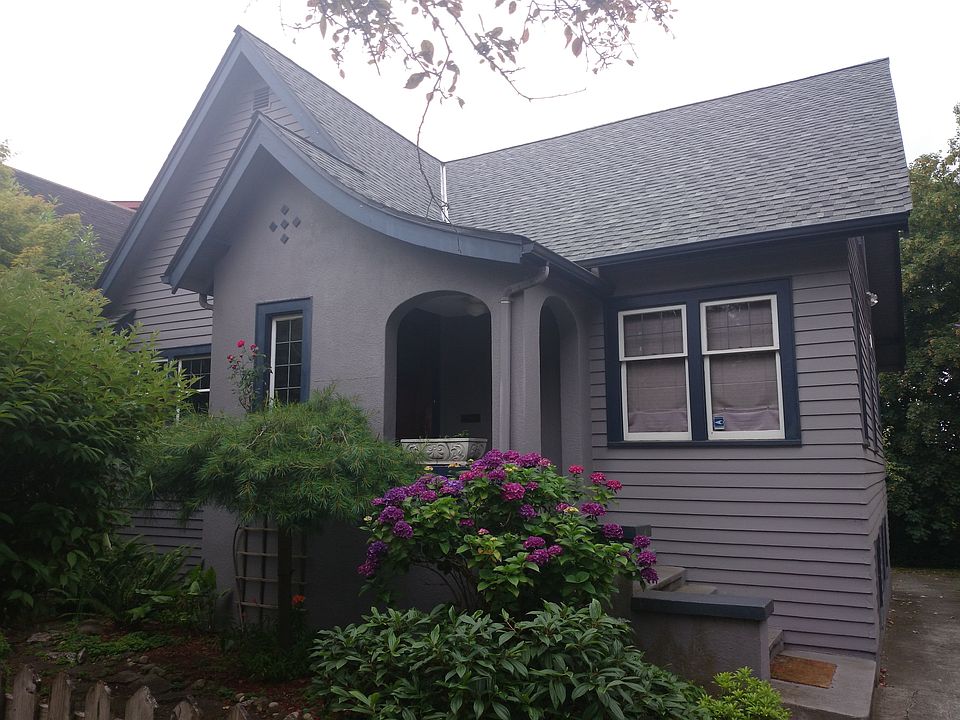2nd image of 125 28th Ave