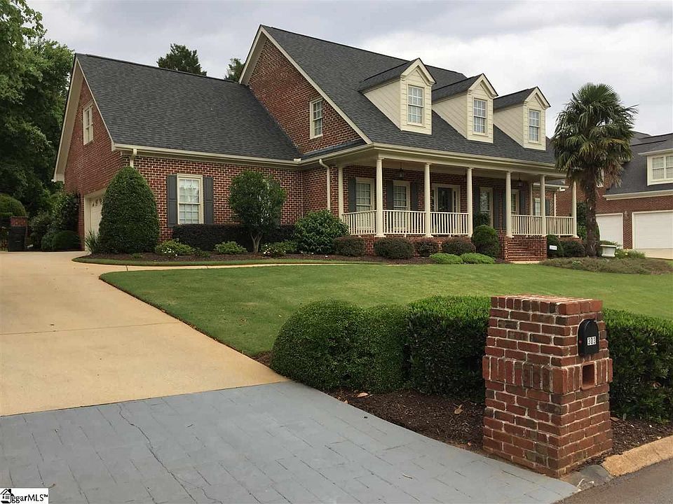 1st image of 303 Barrington Park Dr