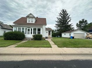114 Washington St, Rollingstone, MN 55969