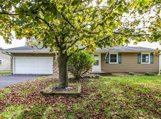 9 Courtright Ln, Rochester, NY 14624