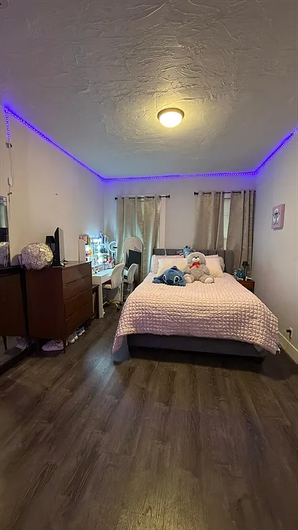 1 bed, 1.0 bath, $1,700 — Photo 1