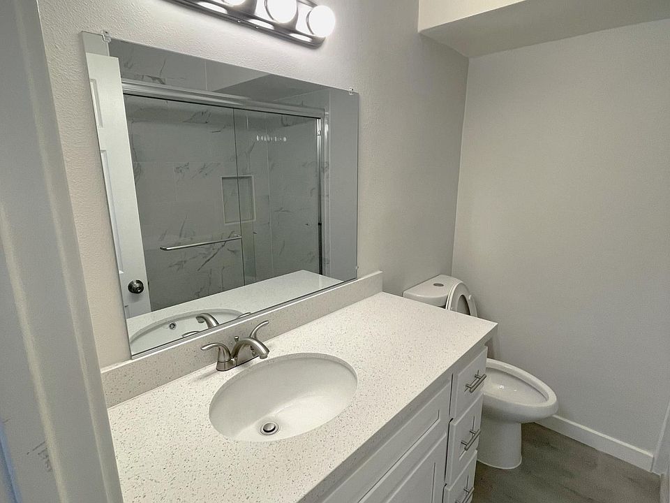 15 54th Pl #17, Long Beach, CA 90803 | Zillow