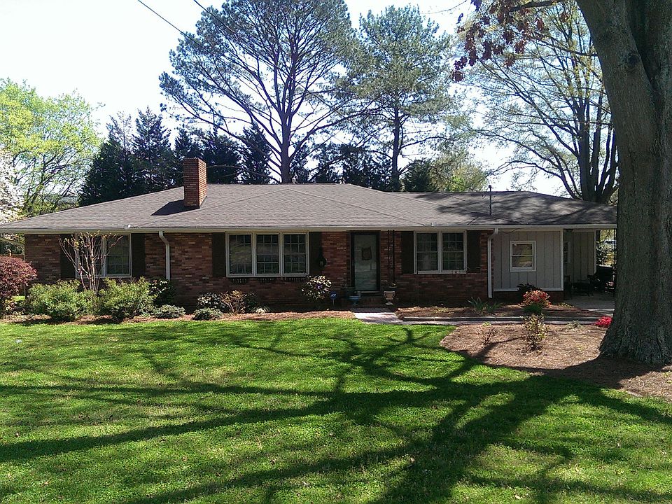 1st image of 22 Larkwood Cir