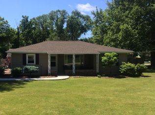 1238 Fischer Rd, South Beloit, IL 61080